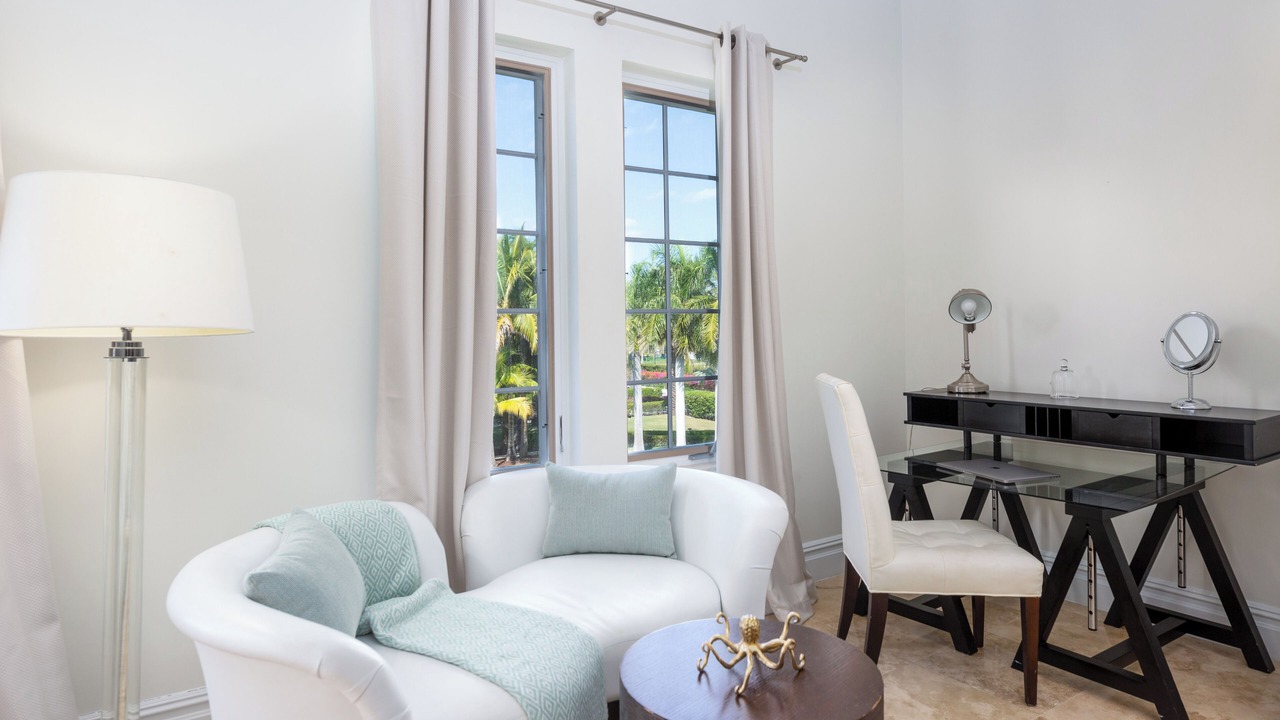 Photo of Bedroom in Grace Bay