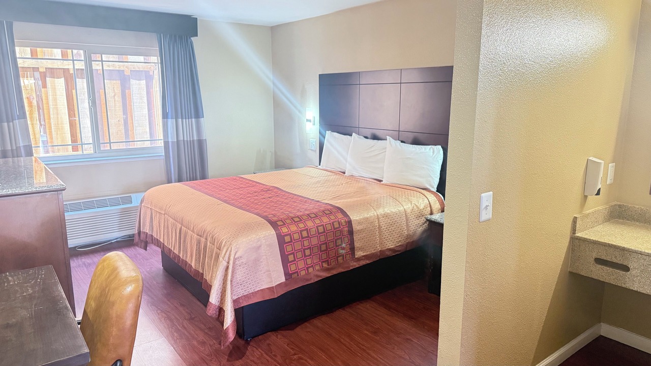 Photo of Bedroom in Watsonville