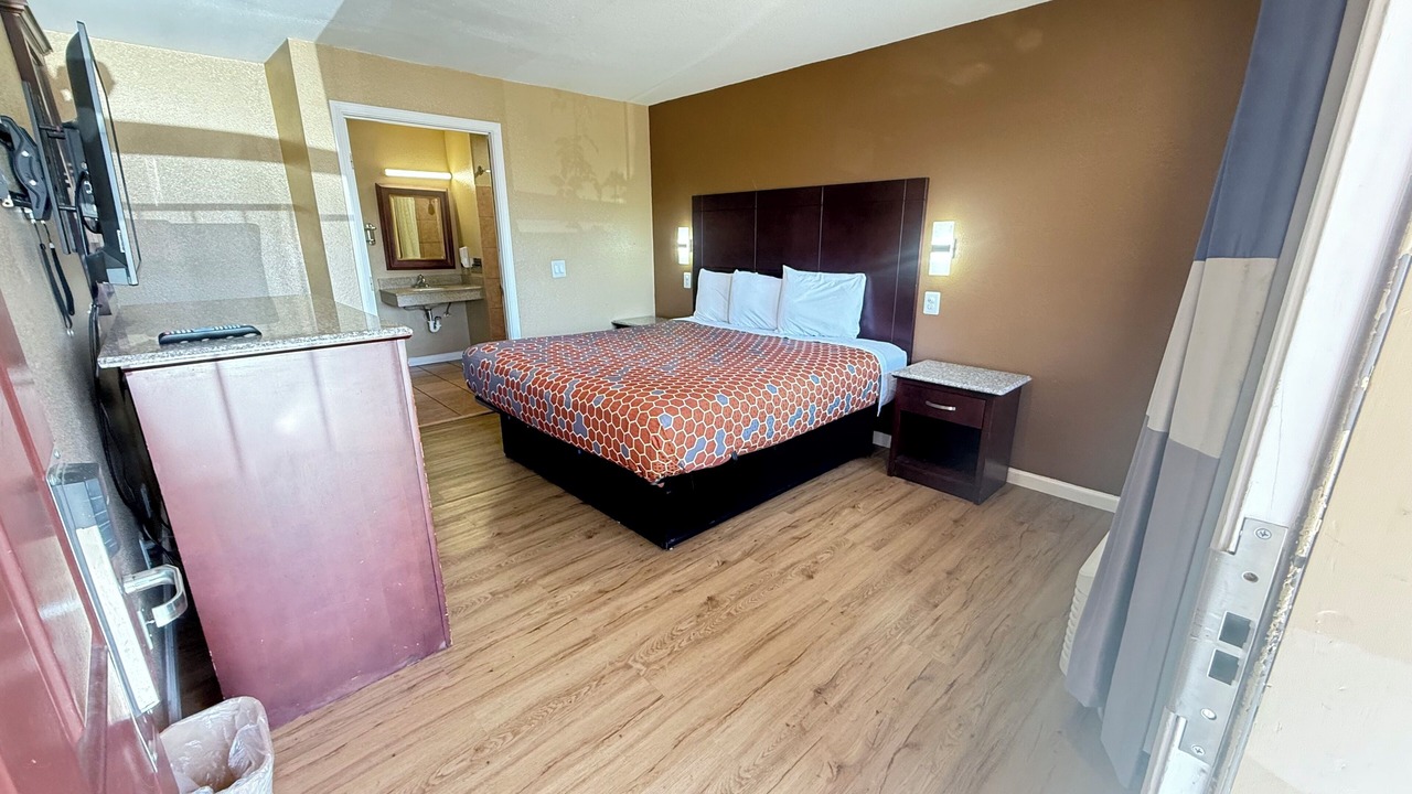Photo of Bedroom in Watsonville