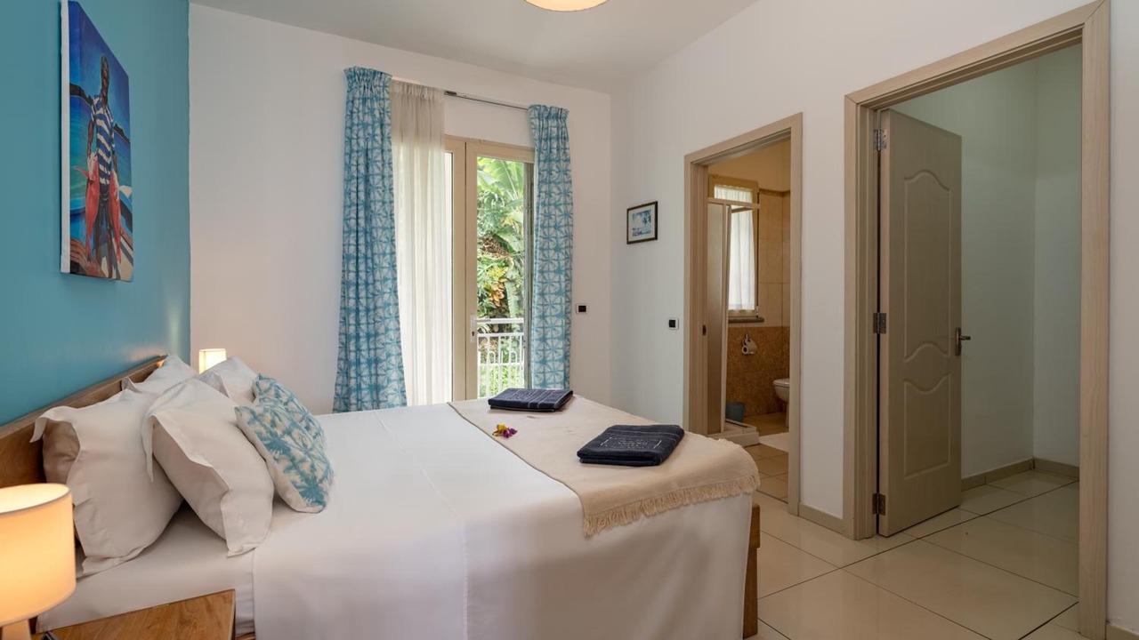 Photo of Bedroom in Mare Anglaise