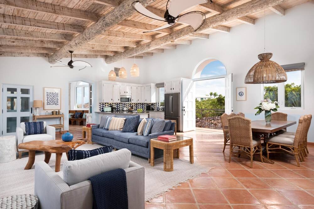 Photo of Livingroom in Ocean Point