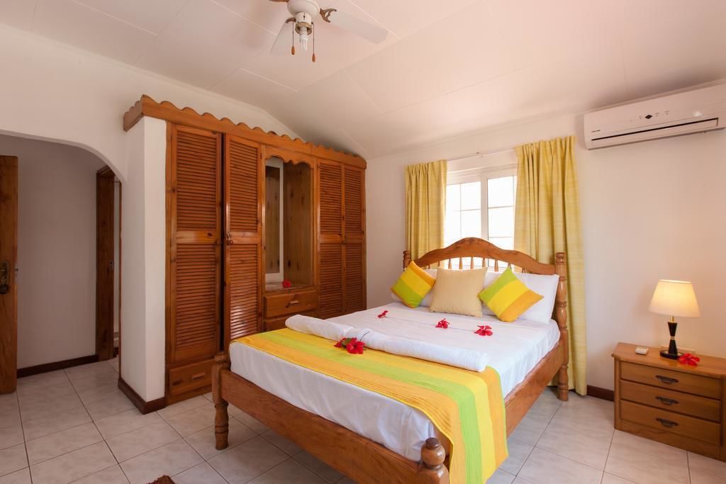 Photo of Bedroom in Grand'Anse Praslin
