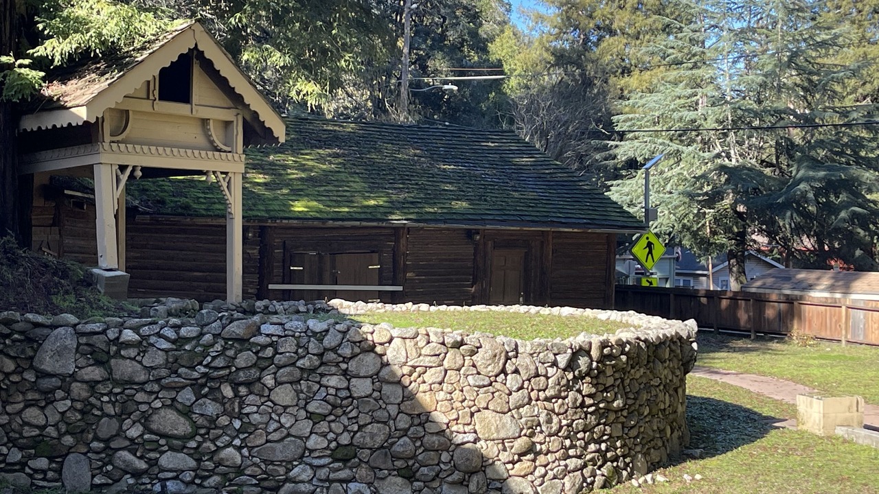 Photo of Outdoor in Brookdale
