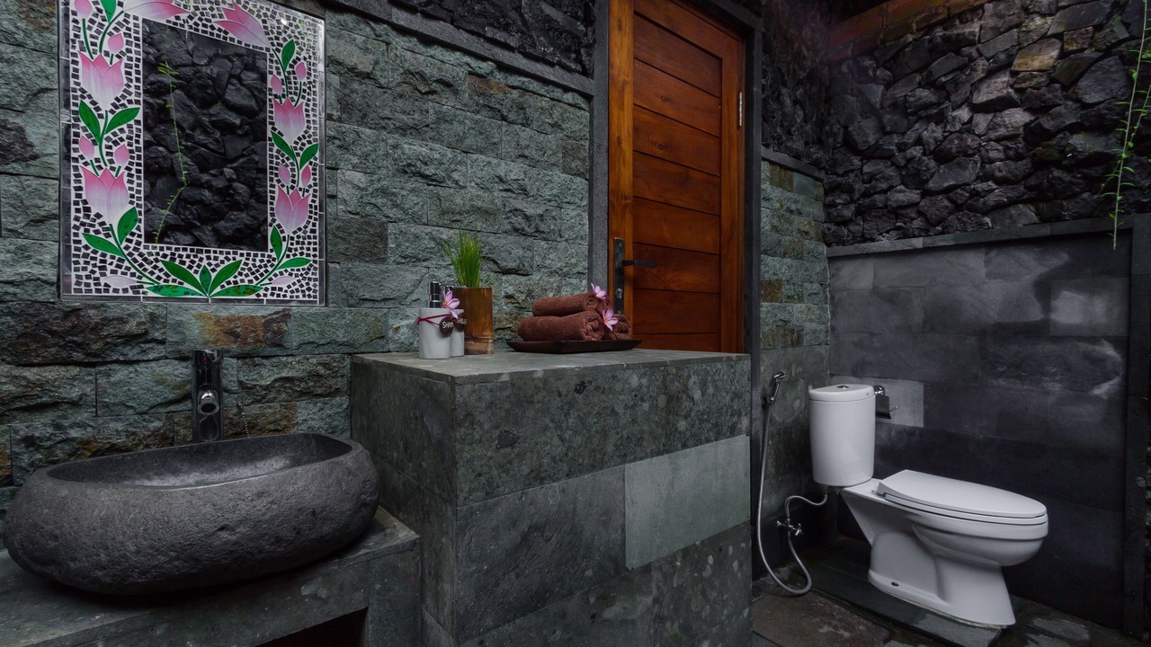 Photo of Bathroom in Sambahan