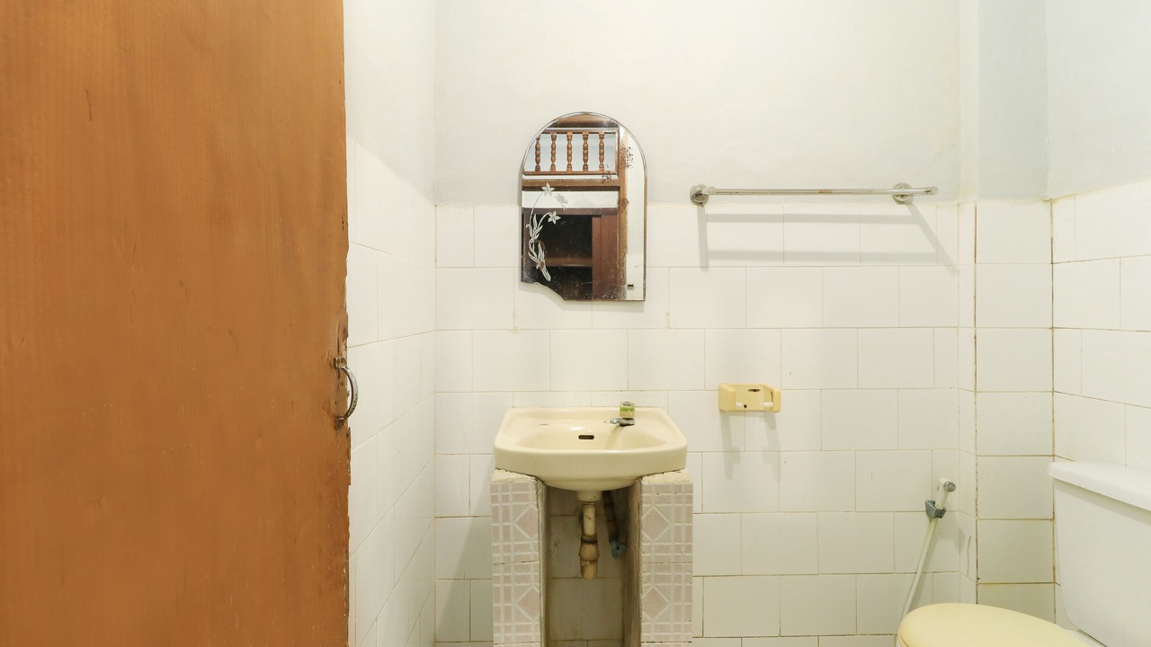 Photo of Bathroom in Downtown Kuta
