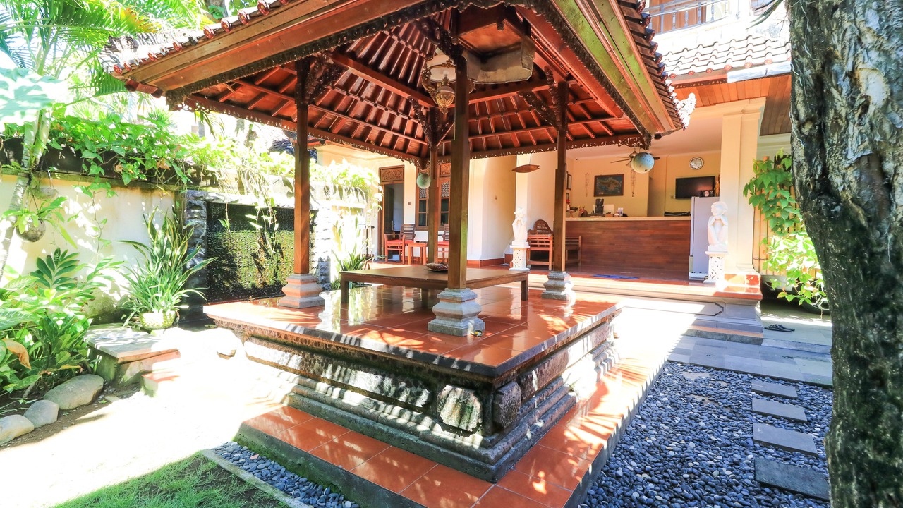 Photo of Patio Balcony in Downtown Kuta