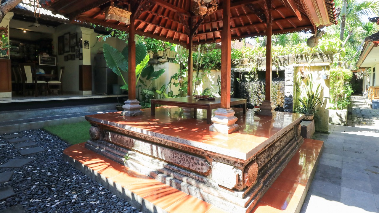 Photo of Patio Balcony in Downtown Kuta