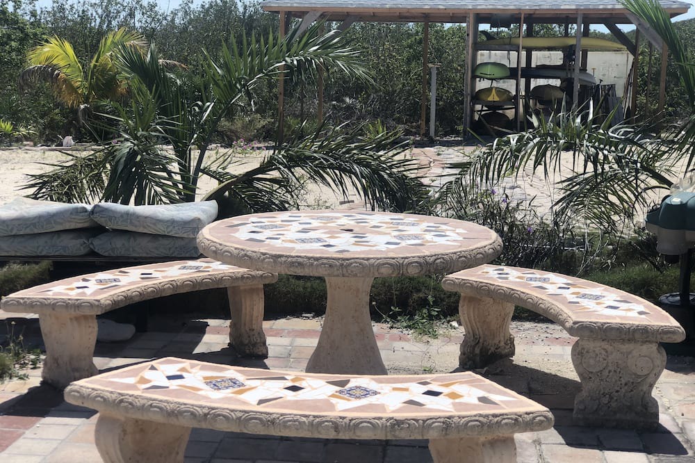 Photo of Outdoor in Conch Bar