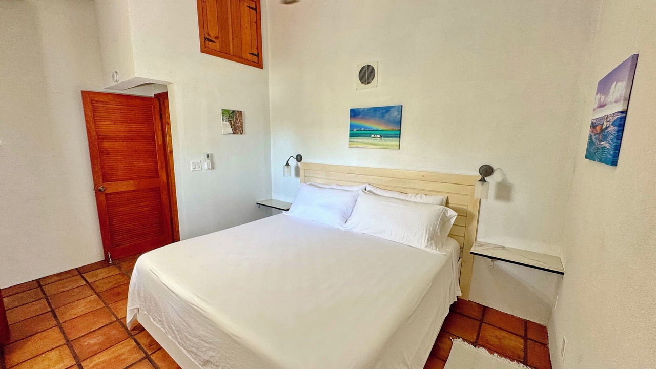 Photo of Bedroom in Venetian Road Settlement