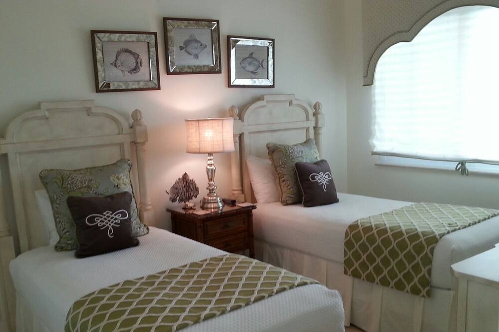 Photo of Bedroom in Grace Bay