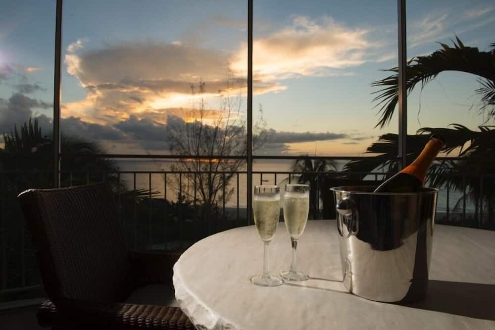 Photo of Outdoor in Grace Bay