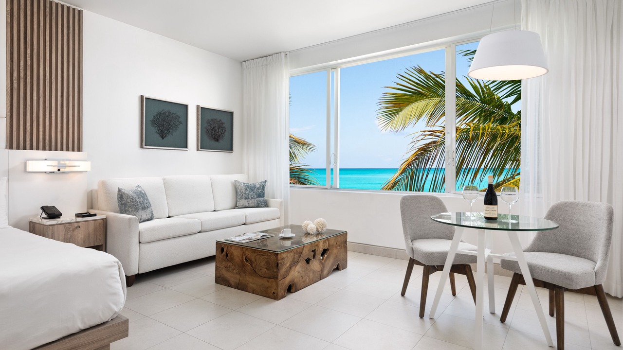 Photo of Outdoor in Grace Bay West