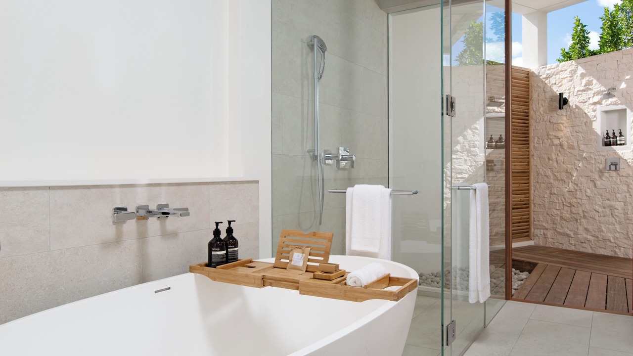 Photo of Bathroom in Grace Bay West