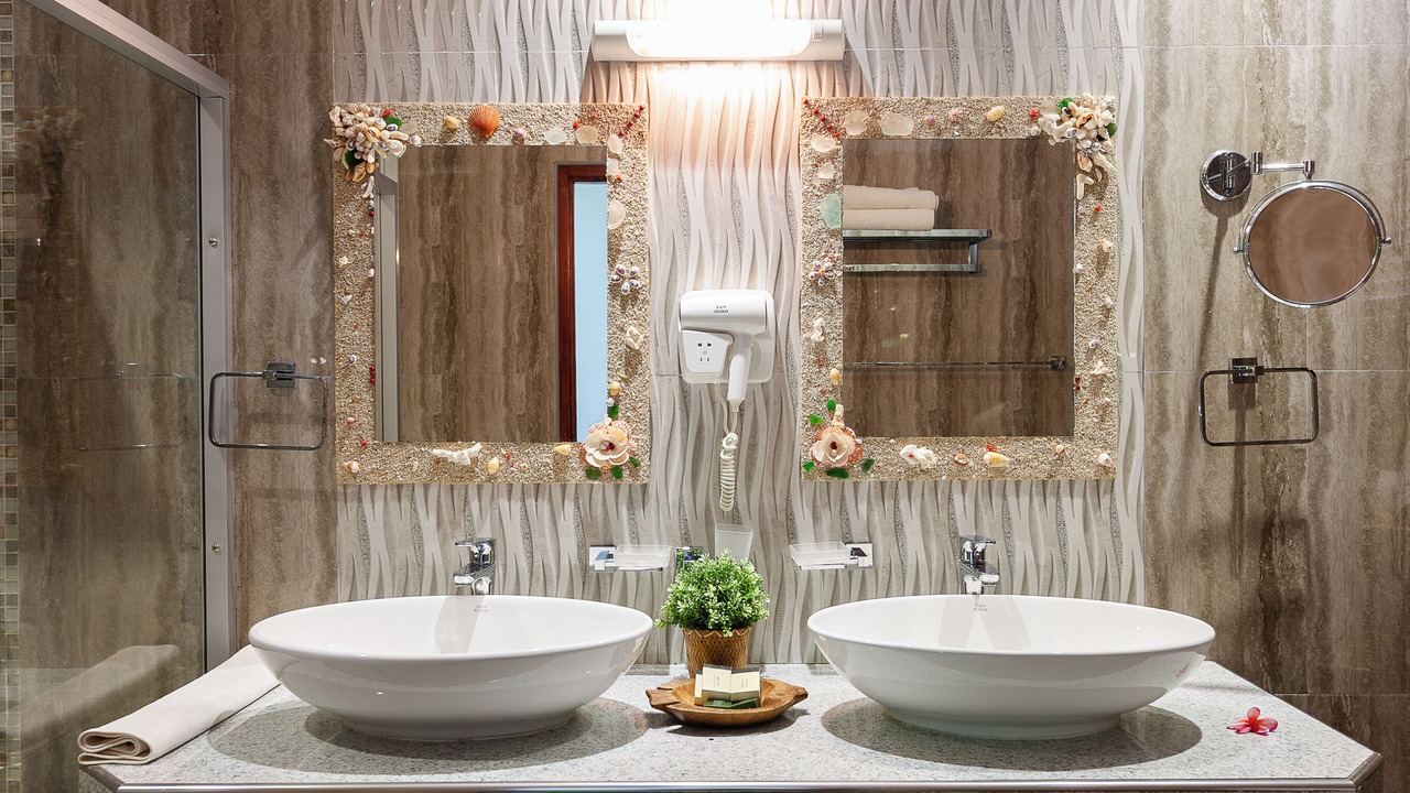 Photo of Bathroom in Anse Kerlan