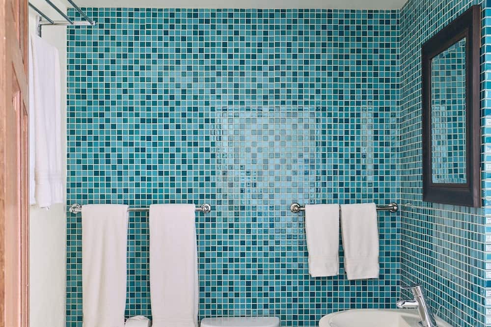 Photo of Bathroom in Ocean Point
