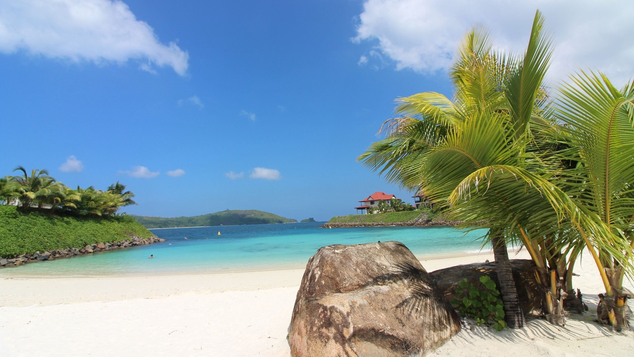 Photo of Others in Eden Island