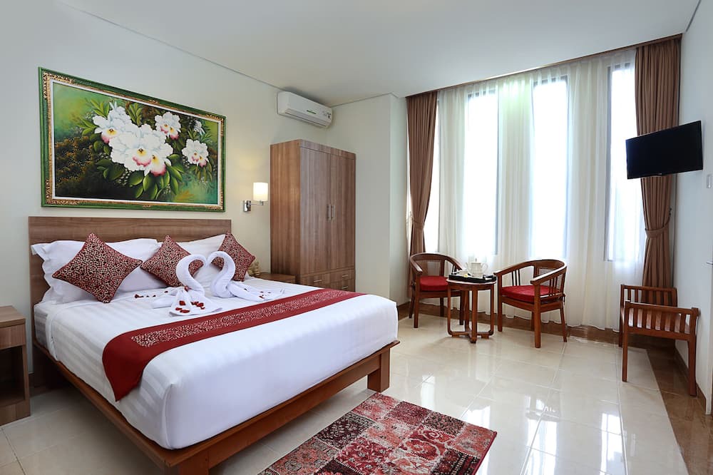 Photo of Bedroom in Mumbul