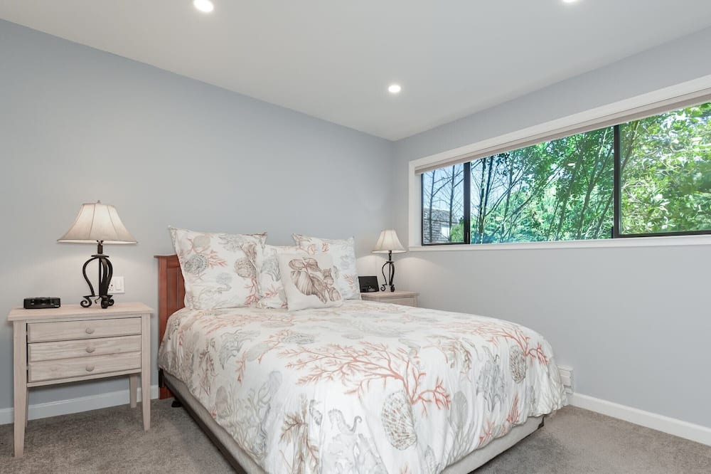 Photo of Bedroom in Pajaro Dunes