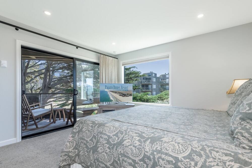 Photo of Bedroom in Pajaro Dunes