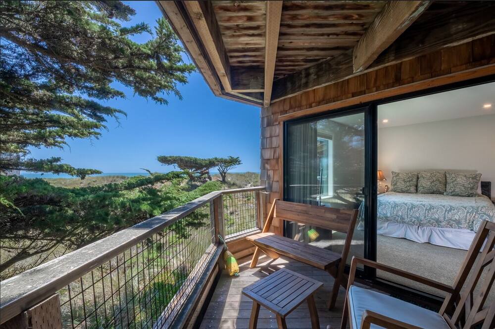 Photo of Patio Balcony in Pajaro Dunes