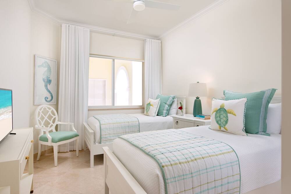 Photo of Bedroom in Leeward Settlement