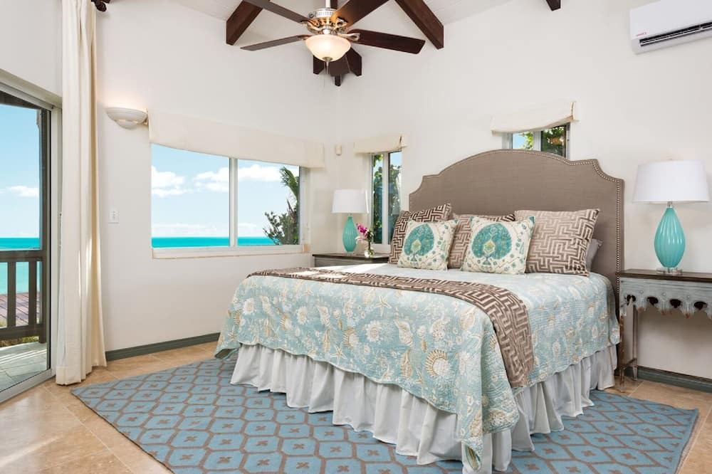Photo of Bedroom in Venetian Road Settlement