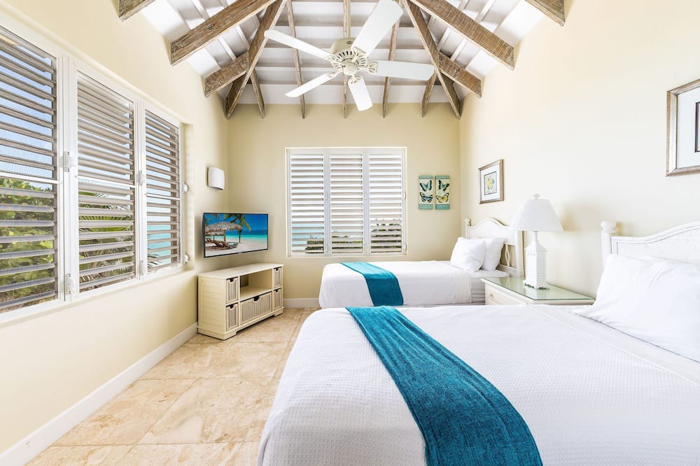 Photo of Bedroom in Long Bay Hills