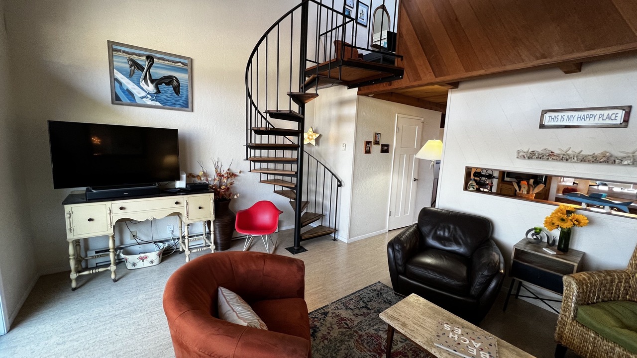 Photo of Livingroom in Seabright
