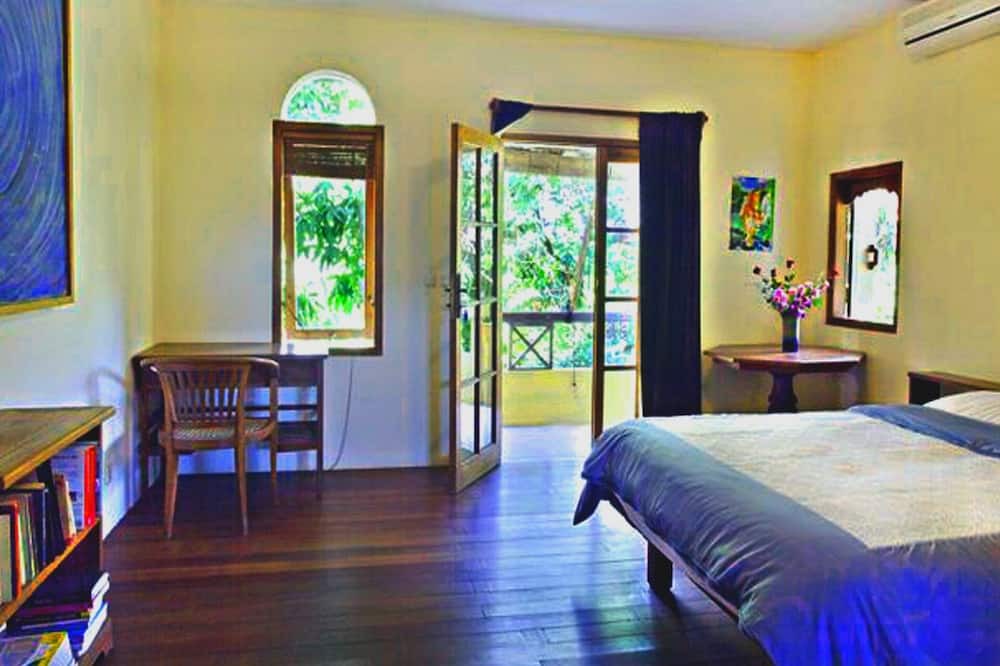 Photo of Bedroom in Dyanapura