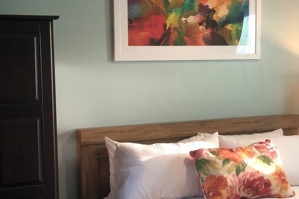 Photo of Bedroom in Wheeland Settlement