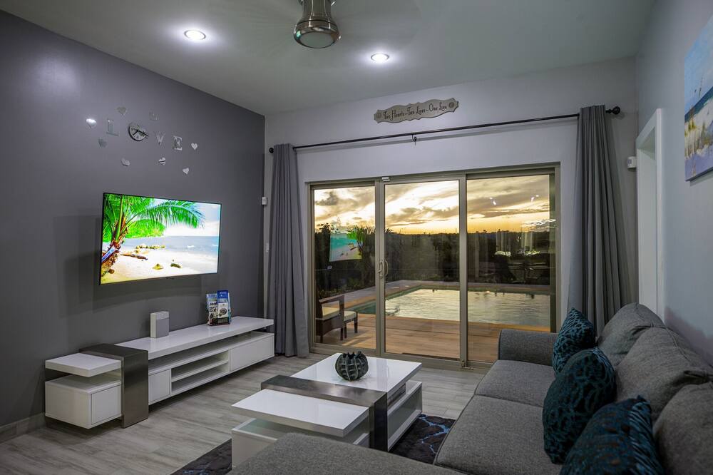 Photo of Outdoor in Long Bay