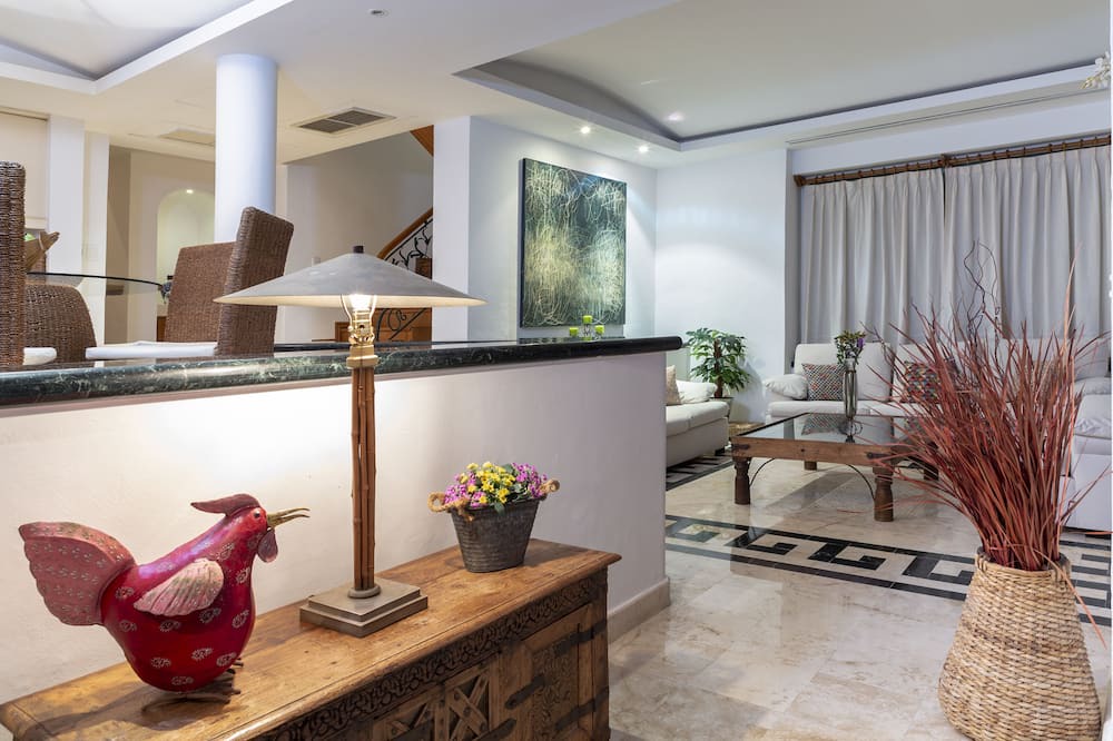 Photo of Livingroom in Zona Hotelera