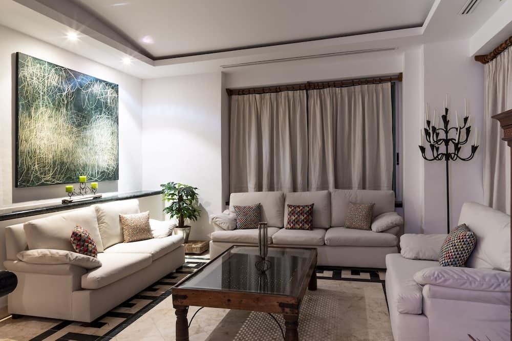 Photo of Livingroom in Zona Hotelera