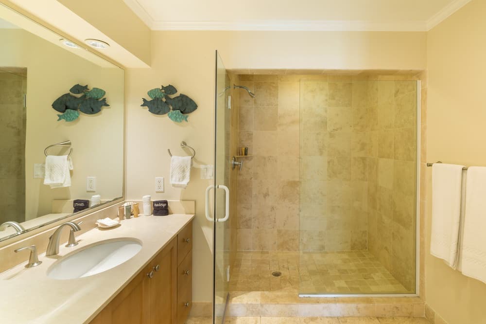 Photo of Bathroom in Grace Bay
