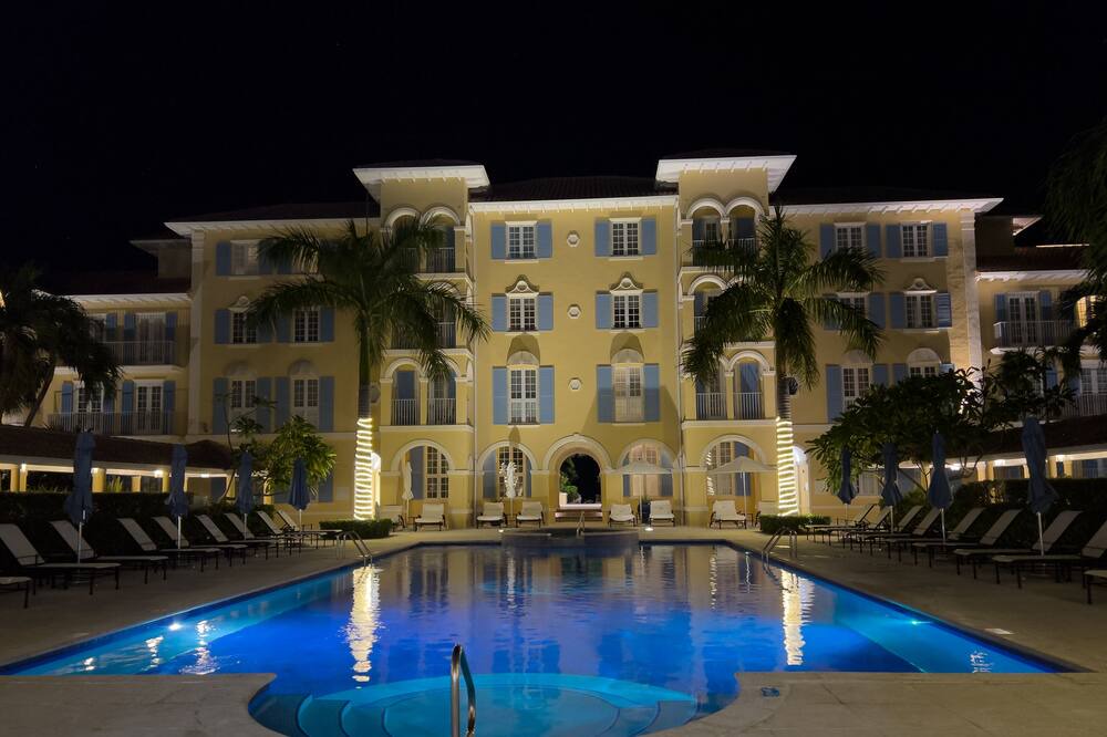 Photo of Outdoor in Grace Bay
