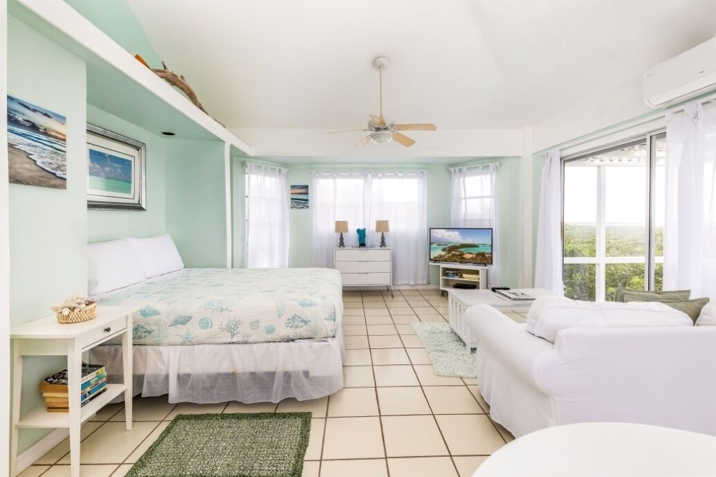 Photo of Bedroom in Conch Bar