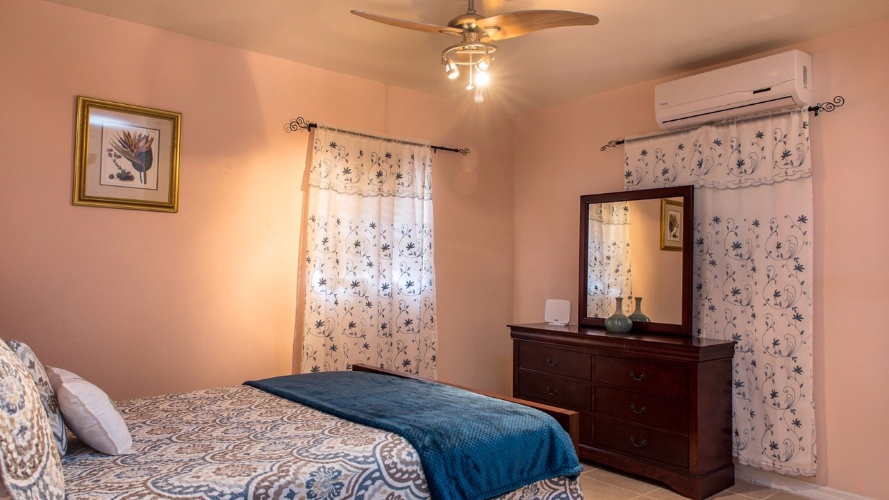 Photo of Bedroom in Bottle Creek