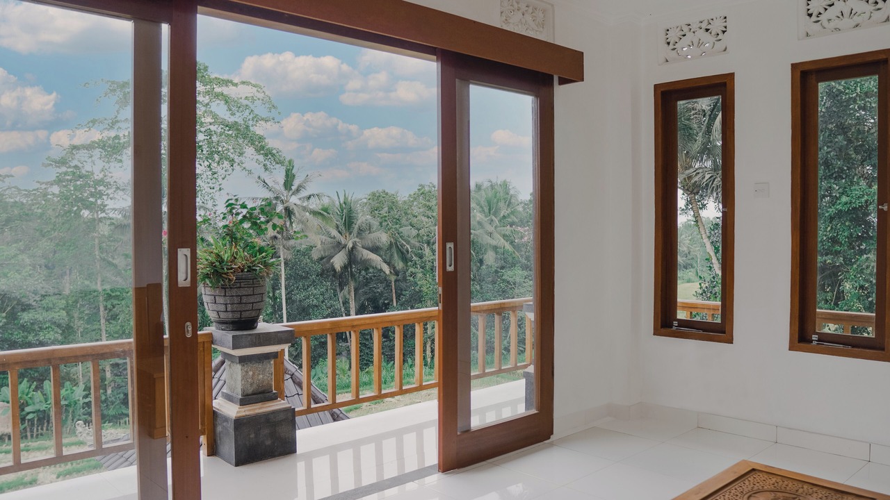 Photo of Patio Balcony in Sambahan