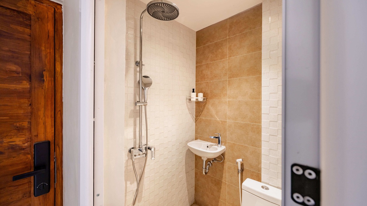 Photo of Bathroom in Teuku Umar