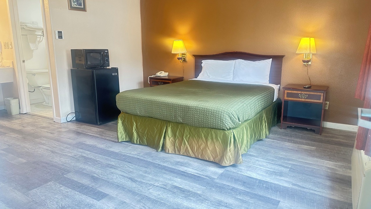 Photo of Bedroom in Watsonville