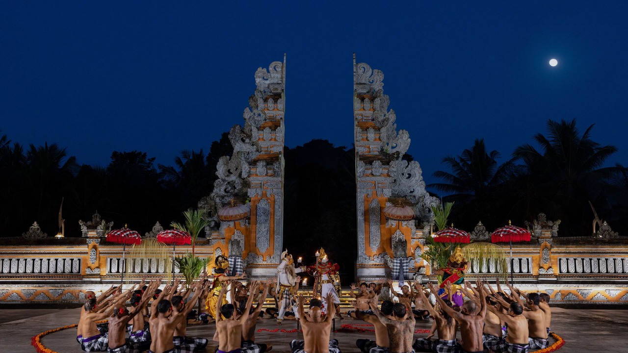 Photo of Others in Sayan