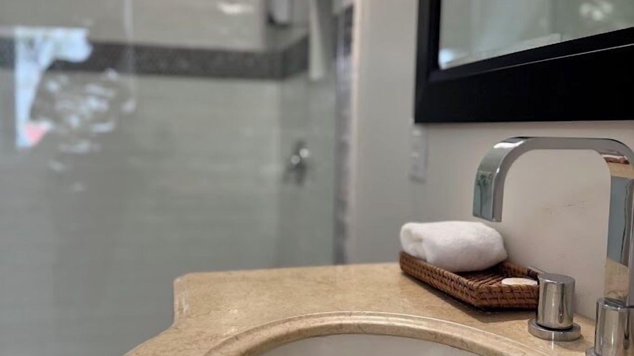 Photo of Bathroom in Cockburn Town