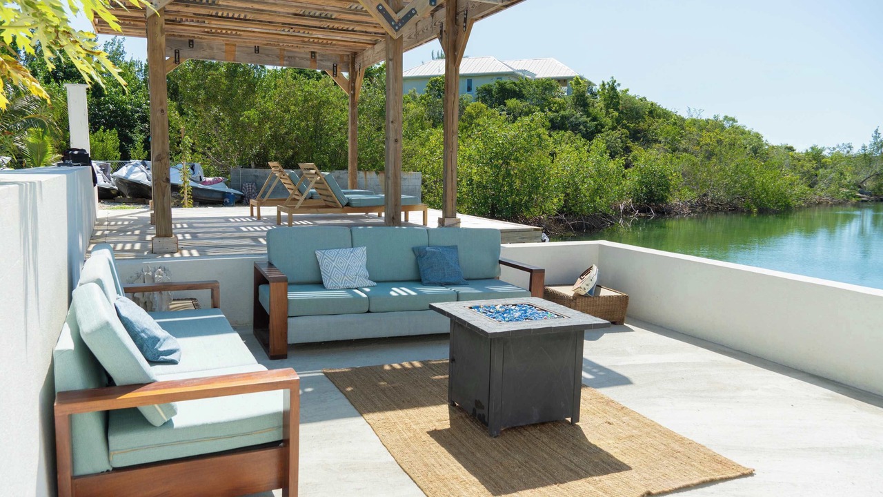 Photo of Patio Balcony in Venetian Road Settlement