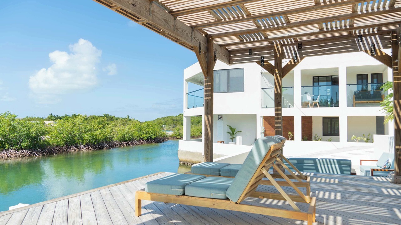 Photo of Patio Balcony in Venetian Road Settlement