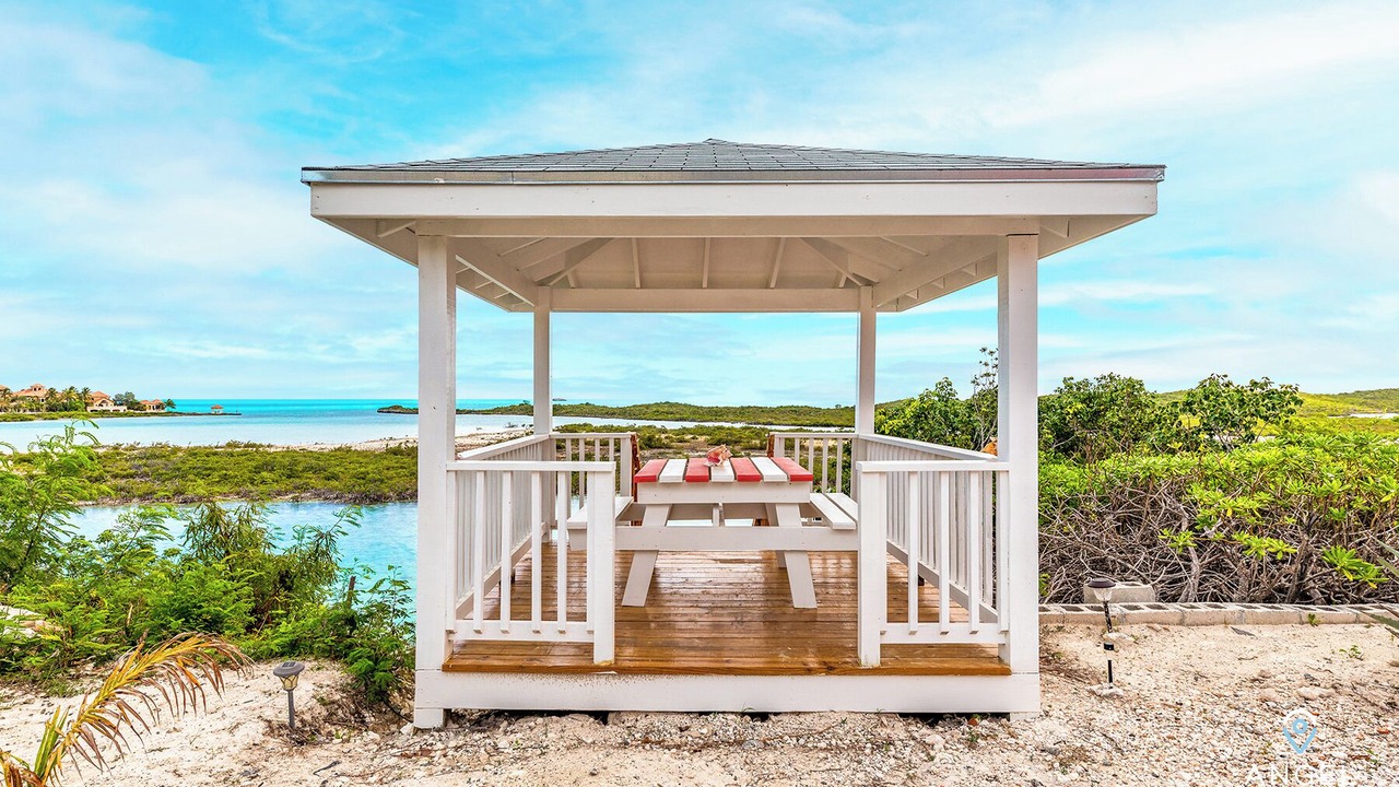 Photo of Patio Balcony in Ocean Point