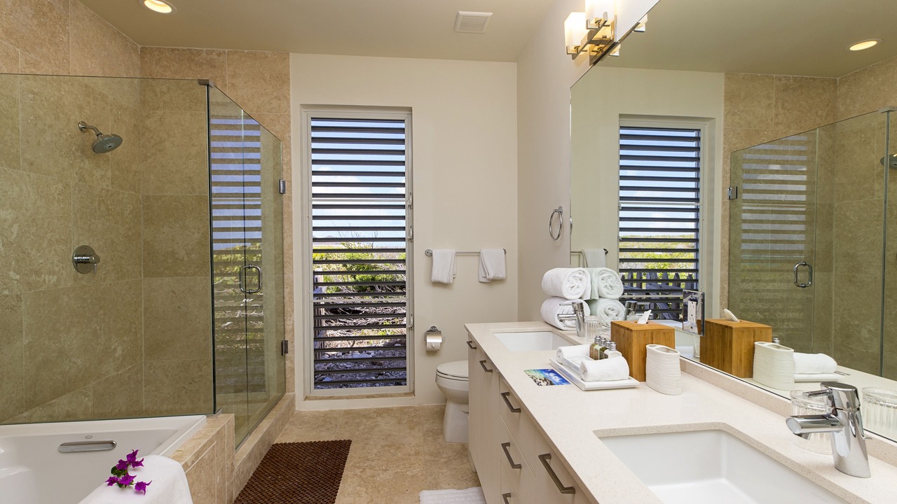 Photo of Bathroom in Cockburn Harbour