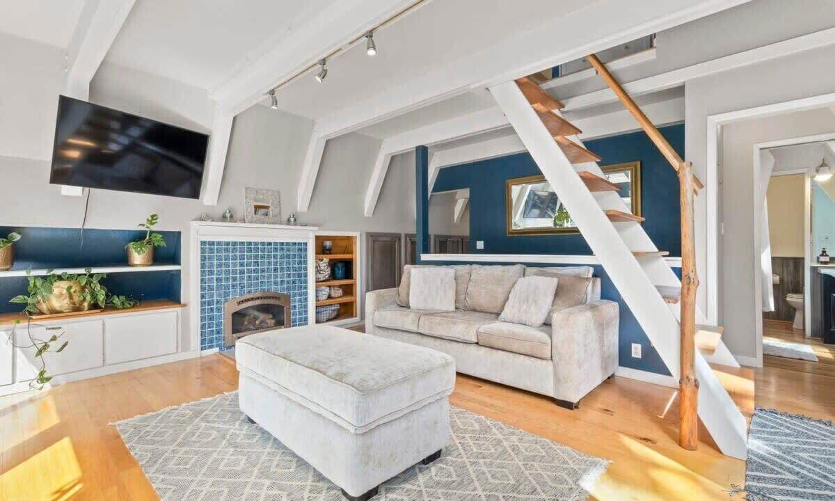 Photo of Livingroom in Aptos