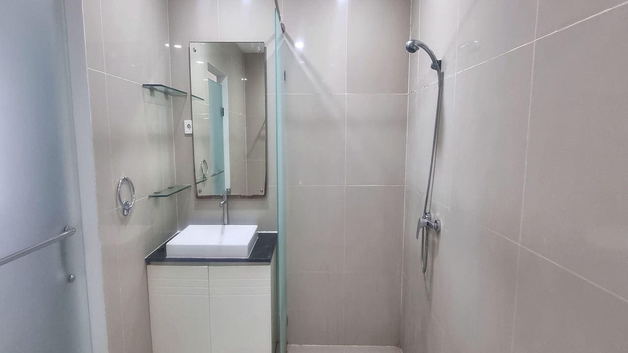Photo of Bathroom in Dyanapura