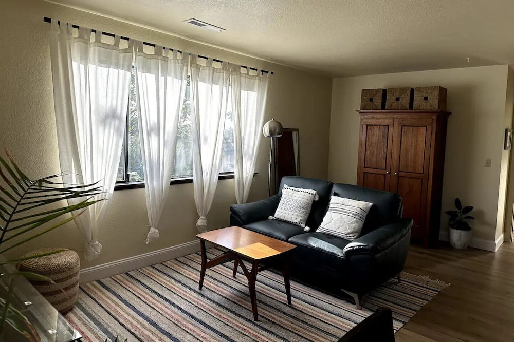 Photo of Livingroom in Watsonville