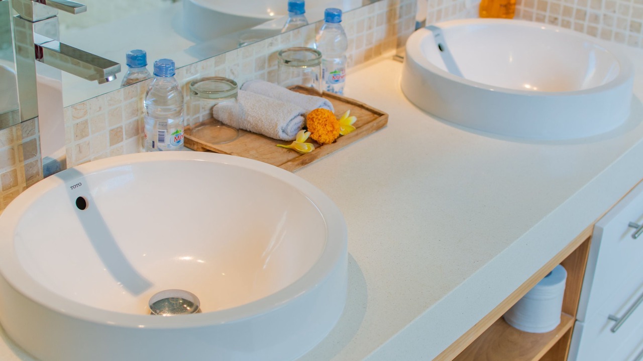 Photo of Bathroom in Umeanyar